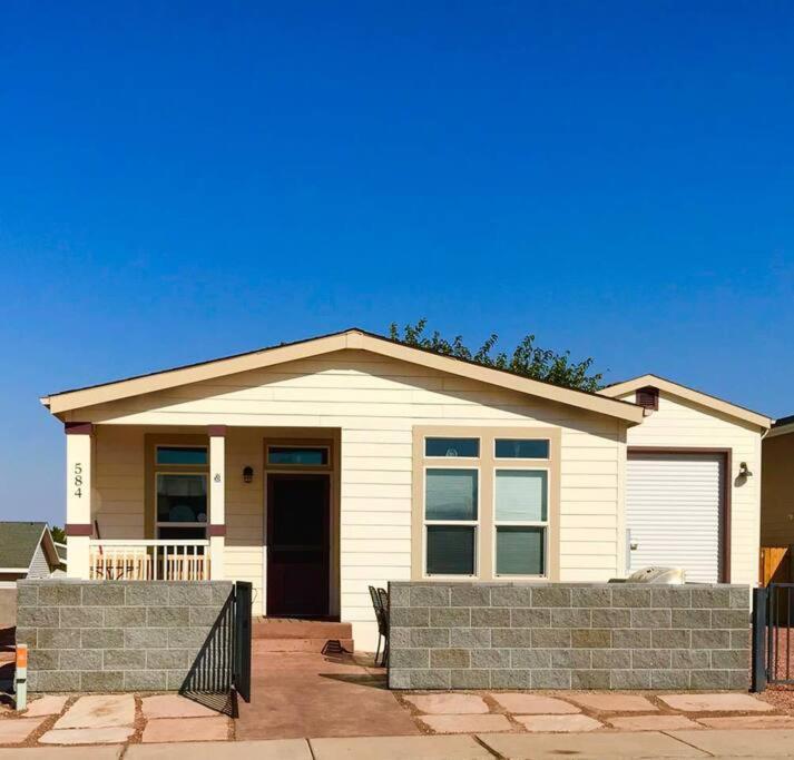Local View Pet Friendly Boat Parking Close To Antelope Canyon Horseshoebend 페이지 외부 사진