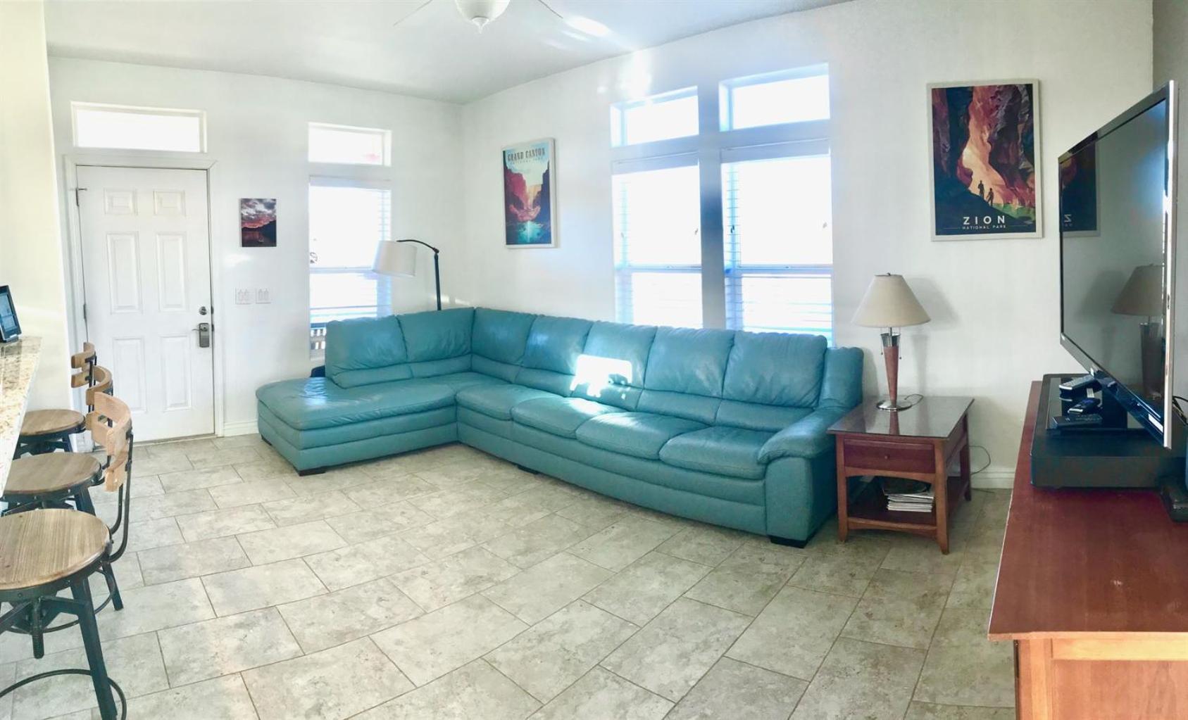 Local View Pet Friendly Boat Parking Close To Antelope Canyon Horseshoebend 페이지 외부 사진